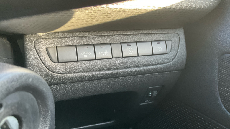 Peugeot 2008 1.2 PureTech 130 GT Line 5dr EAT6 Petrol Estate